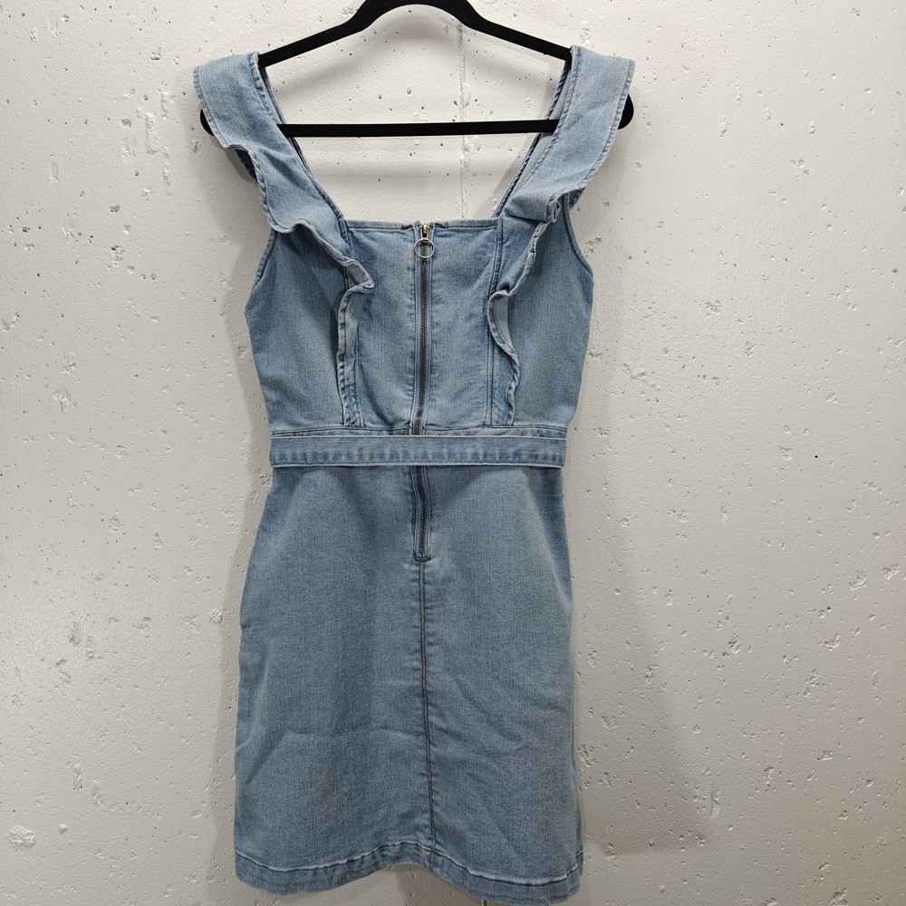 TinselTown Juniors Small Denim Dress Zip Up Ruffle Strap‎